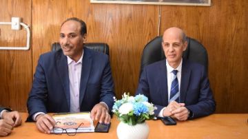 رئيس جامعة بني سويف : أهمية جذب الوافدين لكلية الخدمة الاجتماعية لإثراء تجربتها التعليمية