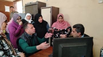 سكرتير الأقصر يتابع منظومة التصالح وتقنين أراضي الدولة بمركز أرمنت سكرتير الأقصر يتابع منظومة التصالح وتقنين أراضي الدولة بمركز أرمنت