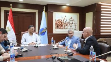 محافظ البحر الأحمر: إنشاء محطة تحلية جديدة بالغردقة لتعزيز إمدادات المياه قبل الصيف