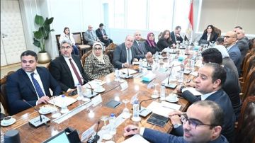 وزيرة الإسكان تبحث إجراءات وآليات طرح وحدات سكنية بنظام الإيجار وزيرة الإسكان تبحث إجراءات وآليات طرح وحدات سكنية بنظام الإيجار