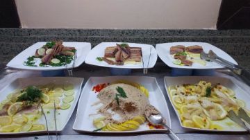 الرنجة والكعك والترمس تزين بوفيهات فنادق الغردقة في أول أيام عيد الفطر المبارك الرنجة والكعك والترمس تزين بوفيهات فنادق الغردقة في أول أيام عيد الفطر المبارك