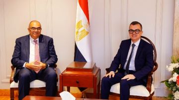 وزير التخطيط يبحث مع محيي الدين آليات التمويل المبتكر للمشروعات التنموية وزير التخطيط يبحث مع محيي الدين آليات التمويل المبتكر للمشروعات التنموية