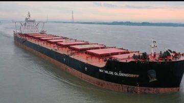 بسبب تصاعد الأحداث.. ميرسك تعيد توجيه سفن الشحن بالشرق الأوسط لطريق رأس الرجاء الصالح