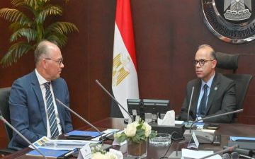 تحالف رينيرجي يعرض خطة متكاملة لمشروع طاقة وبيانات عملاق في مصر تحالف رينيرجي يعرض خطة متكاملة لمشروع طاقة وبيانات عملاق في مصر