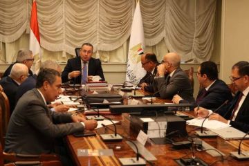 مصر تبدأ خطة لربط البرامج الدراسية بسوق العمل