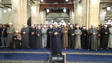 التهجد كم ركعة ؟ اعرف موعد صلاة المتقين وعدد ركعاتها وأسهل طريقة لأدائها التهجد كم ركعة ؟ اعرف موعد صلاة المتقين وعدد ركعاتها وأسهل طريقة لأدائها