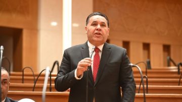 برلماني: كلمة الرئيس السيسي في إفطار الشرطة حملت رسائل طمأنة للمواطنين برلماني: كلمة الرئيس السيسي في إفطار الشرطة حملت رسائل طمأنة للمواطنين