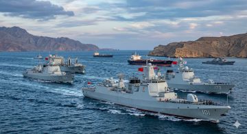 تقرير عبري: الصين تعتزم تحريك قوات بحرية نحو مضيق هرمز تقرير عبري: الصين تعتزم تحريك قوات بحرية نحو مضيق هرمز