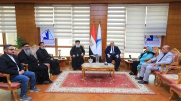 رئيس جامعة كفر الشيخ يستقبل وفدا كنسيا رفيع المستوى