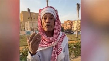 يبكي من الفرحة.. حياة كريمة تسهم في تجهيز ابنة عامل بسيط