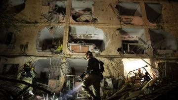 بالصواريخ.. حزب الله يقصف تجمعا إسرائيليا بلبنان.. و88 مصابا بصاروخ إيران المدمر