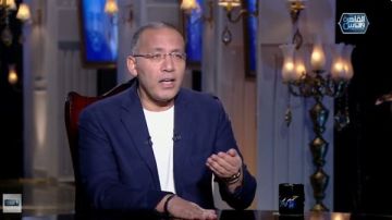 خيري رمضان ولا ابراهيم عيسى؟.. مين الأنجح بالنسبة لـ خالد صلاح فيديو خيري رمضان ولا ابراهيم عيسى؟.. مين الأنجح بالنسبة لـ خالد صلاح فيديو