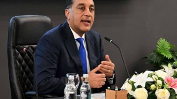 في إطار ترشيد استهلاك الكهرباء.. قرارات صارمة للحكومة بمنع استيراد وتداول التكييفات واللمبات المخالفة