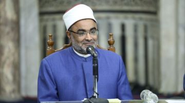 ملتقى الأزهر بعد صلاة التراويح يناقش الشبهات حول تدوين السنة النبوية ملتقى الأزهر بعد صلاة التراويح يناقش الشبهات حول تدوين السنة النبوية