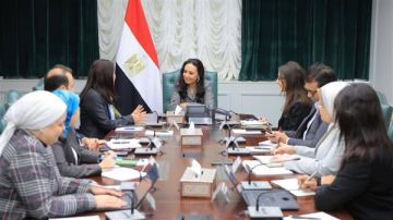 وزيرة التضامن تلتقي الممثلة المقيمة لبرنامج الأمم المتحدة الإنمائي في مصر وزيرة التضامن تلتقي الممثلة المقيمة لبرنامج الأمم المتحدة الإنمائي في مصر