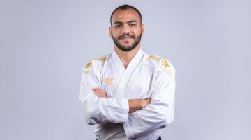 بطل العالم عبدالله ممدوح يعتزل الكاراتيه بعد مسيرة من الإنجازات مع أندية وادى دجلة