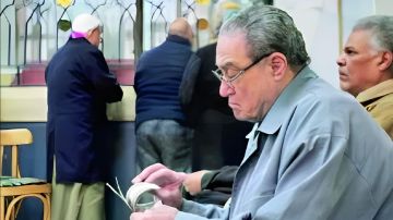 تسهيلات في السحب والإيداع.. تحرك برلماني لإنشاء ودائع بنكية لأصحاب المعاشات وكبار السن