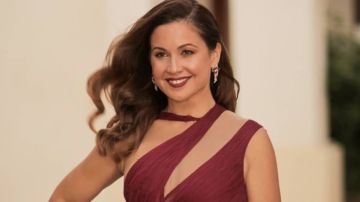 ريا أبي راشد تثير الجدل بإطلالتها في حفل الأوسكار.. شاهد ريا أبي راشد تثير الجدل بإطلالتها في حفل الأوسكار.. شاهد