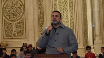 مصطفى حسني في ضيافة الملتقى الفكري بمسجد مصر في العاصمة الجديدة