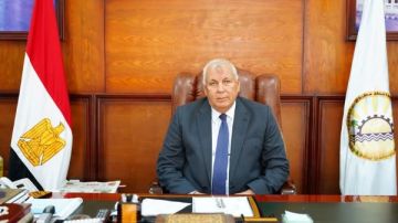 مطروح.. التجهيز لحملة تحصين الثروة الحيوانية ضد الجلد العقدى والجدرى مطروح.. التجهيز لحملة تحصين الثروة الحيوانية ضد الجلد العقدى والجدرى