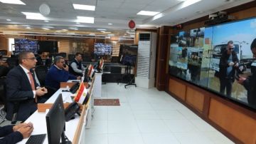 انتشار المعدات وفرق التدخل السريع لمواجهة التقلبات الجوية بالجيزة انتشار المعدات وفرق التدخل السريع لمواجهة التقلبات الجوية بالجيزة