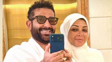 بملابس الإحرام.. أحمد سعد يشارك جمهوره صورا برفقة زوجته بملابس الإحرام.. أحمد سعد يشارك جمهوره صورا برفقة زوجته