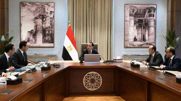 رئيس الوزراء: نحرص على تطوير قطاع الشباب والرياضة لتعزيز ودعم البرامج الرياضية رئيس الوزراء: نحرص على تطوير قطاع الشباب والرياضة لتعزيز ودعم البرامج الرياضية