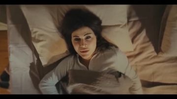 الحلقة السادسة من اللون الأزرق .. جومانا مراد تتصدر الترند بالمشاهد الدرامية المؤثرة