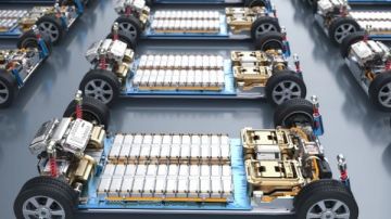 دراسة تحسم الجدل.. هل تتأثر بطاريات السيارات الكهربائية بتغير المناخ؟