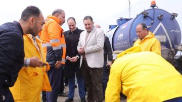 رفع درجة الاستعداد القصوى للتعامل مع موجة الطقس السيئ بدمياط رفع درجة الاستعداد القصوى للتعامل مع موجة الطقس السيئ بدمياط