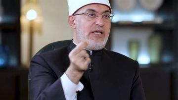 نظير عياد: لا حرج في زيارة الأضرحة والتبرك بها بشرط عدم المساس بالعقيدة