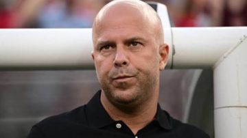 آرني سلوت يشيد بريو نجوموها ويقدم له نصائح ذهبية بعد الفوز على وولفرهامبتون آرني سلوت يشيد بريو نجوموها ويقدم له نصائح ذهبية بعد الفوز على وولفرهامبتون