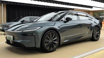 مواصفات تويوتا bZ7 الجديدة.. كم يبلغ سعرها؟