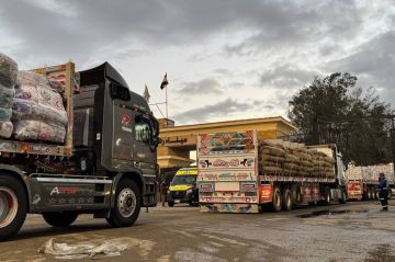 100 شاحنة مساعدات تدخل معبر رفح من مصر