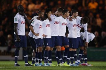 توتنهام يعين دي زيربي مدربا للفريق