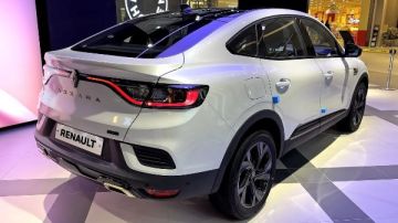 كل ما تريد معرفته عن رينو أركانا 2026 الجديدة.. صور