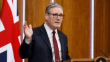 ليست في مصلحتنا الوطنية.. ستارمر : لن أوافق على انضمام بريطانيا للحرب