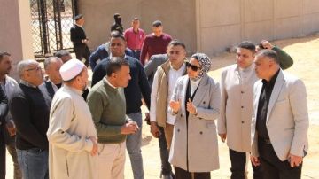 محافظ الوادي الجديد تتابع تجهيزات مركز التأهيل الاجتماعي بالداخلة