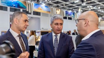 وزير السياحة والآثار يفتتح الجناح المصري المشارك في فعاليات بورصة برلين السياحية وزير السياحة والآثار يفتتح الجناح المصري المشارك في فعاليات بورصة برلين السياحية