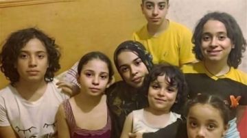 أسرة ضحايا كرموز تطالب بنقل الجثامين من مقابر الصدقة