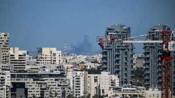 إيران تصعد.. 16 موقعا إسرائيليا تتعرض للقصف وسط إصابات وأضرار بالغة إيران تصعد.. 16 موقعا إسرائيليا تتعرض للقصف وسط إصابات وأضرار بالغة