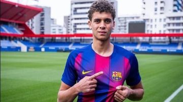 بعد تألقه في المباراة الأولى.. برشلونة يثني على الموهبة المصرية حمزة عبد الكريم بعد تألقه في المباراة الأولى.. برشلونة يثني على الموهبة المصرية حمزة عبد الكريم