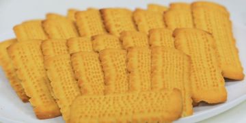 طريقة عمل بسكويت النشادر طريقة عمل بسكويت النشادر