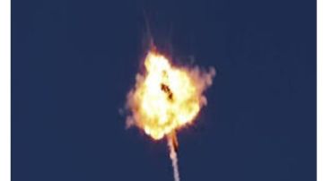 مصرع فلسطيني جراء سقوط صاروخ على سيارة في أبو ظبي