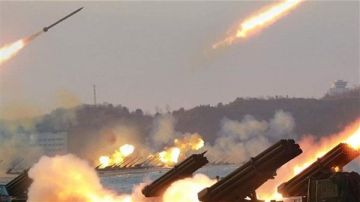 هجوم صاروخي من إيران تجاه تل أبيب