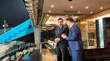 وزير الشباب والرياضة يتفقد إستاد القاهرة الدولي استعدادا لاستضافة المباريات المقبلة