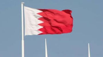 إصابة 3 أشخاص وأضرار بجامعة في المحرق إثر سقوط شظايا صاروخية في البحرين إصابة 3 أشخاص وأضرار بجامعة في المحرق إثر سقوط شظايا صاروخية في البحرين