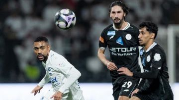 حصاد الجولة الـ24 في الدوري السعودي.. 29 هدفا وأرقام قياسية ومفاجآت تهدد صدارة الفرق الكبرى حصاد الجولة الـ24 في الدوري السعودي.. 29 هدفا وأرقام قياسية ومفاجآت تهدد صدارة الفرق الكبرى