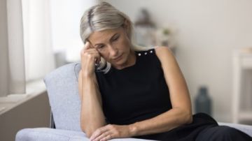 خاصة لدى النساء.. العزلة الاجتماعية تزيد خطر الإصابة بالسرطان