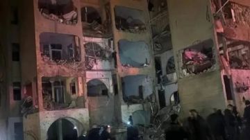 6 قتلى ومئات المصابين في عراد إثر قصف صاروخي إيراني وانهيار مبان